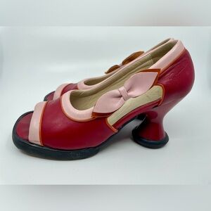 John Fluevog W8.5 “MINIS BEBE”